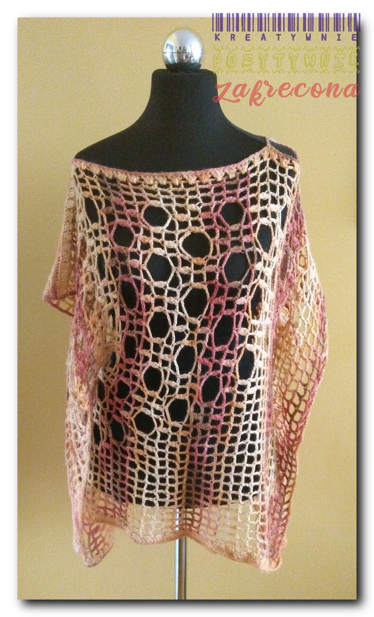 Zwiewna i ażurowa tunika