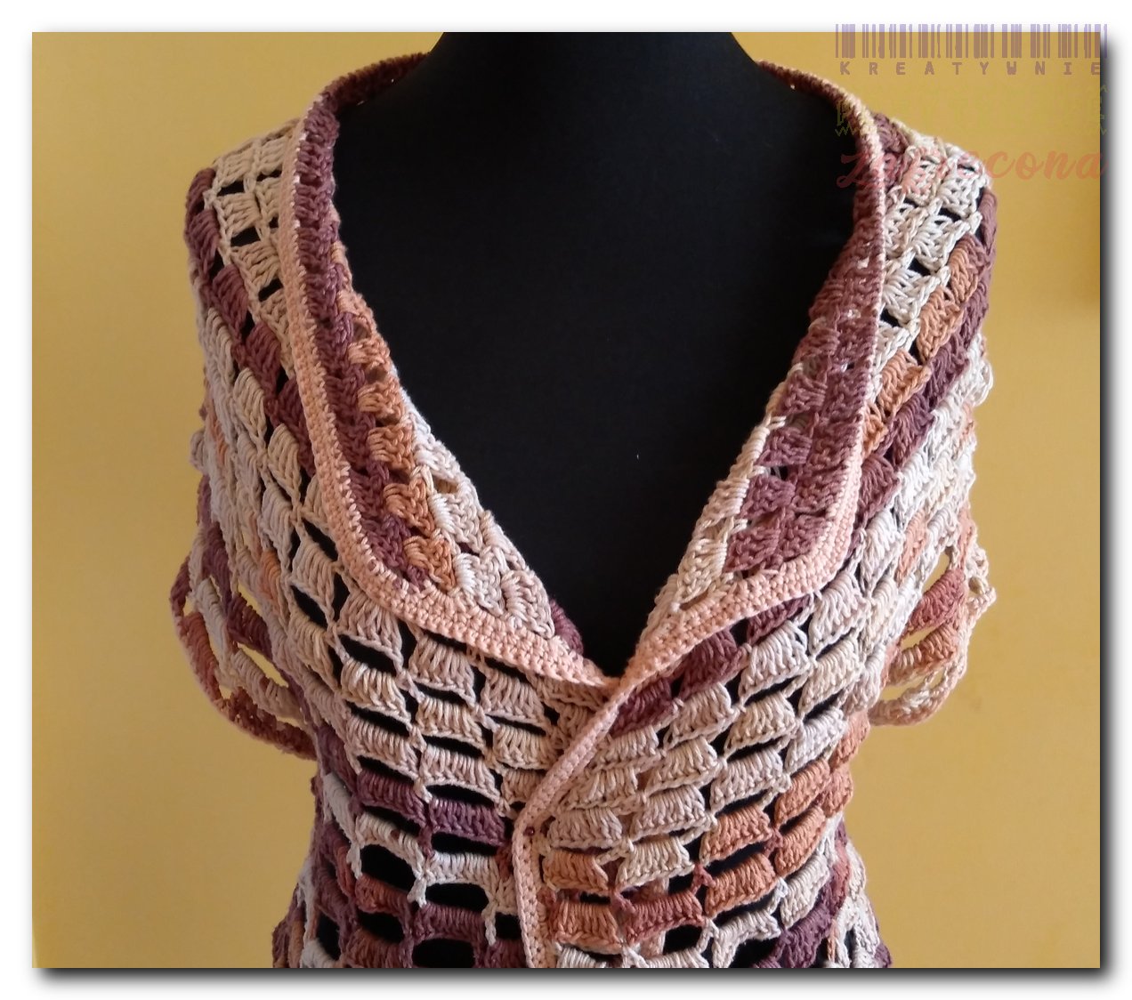 Kamizelka w kolorach ziemi