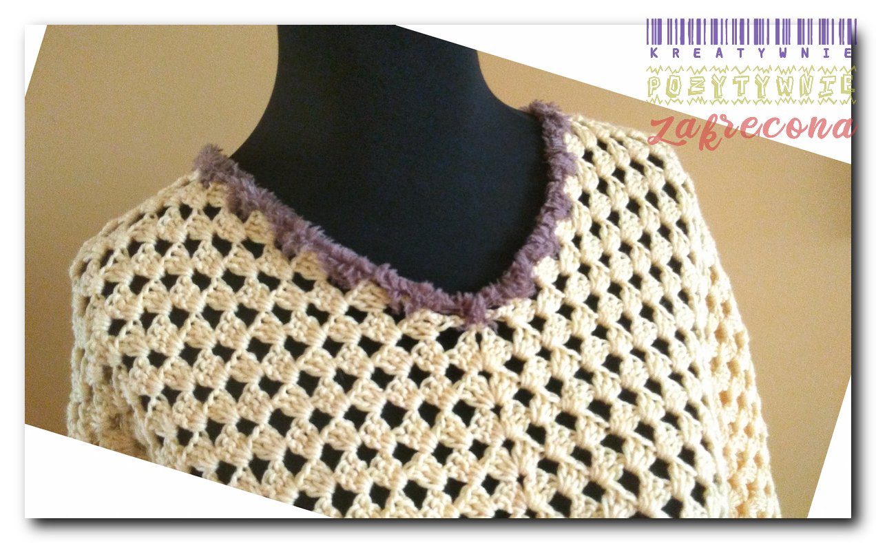 Tunika wykończona futerkiem