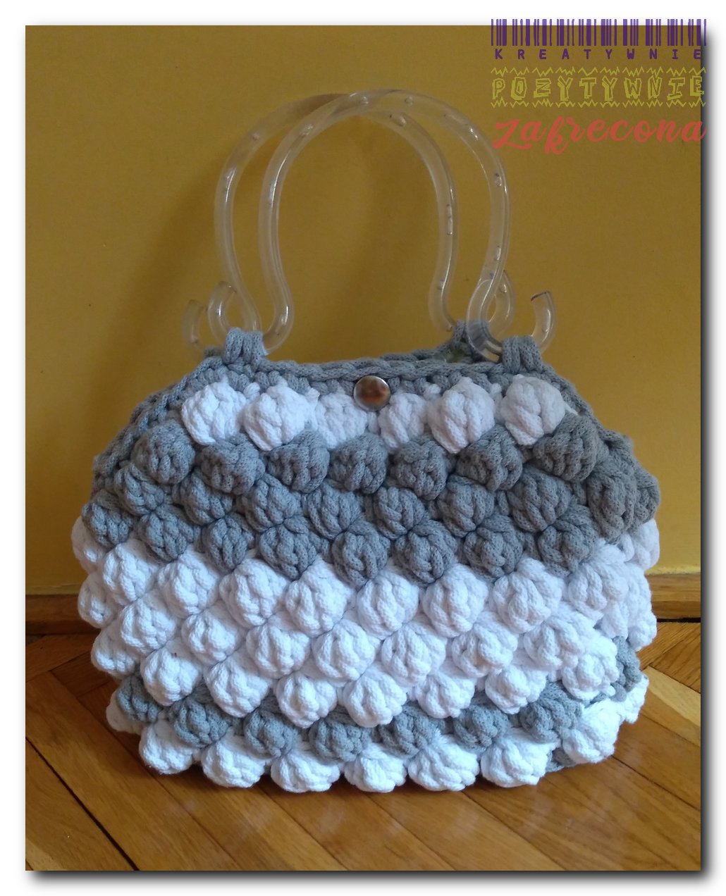 Torebka "puff stitch" biało-szara