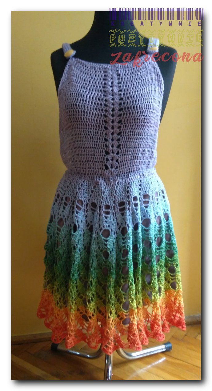 Sukienka ogrodniczka