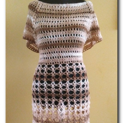 Ażurowa sukienka ze ściegie "puff"