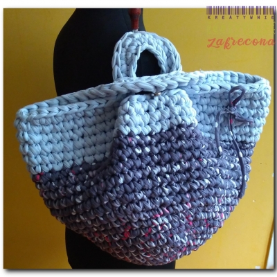 Duża torebka plażowa w kwiatki