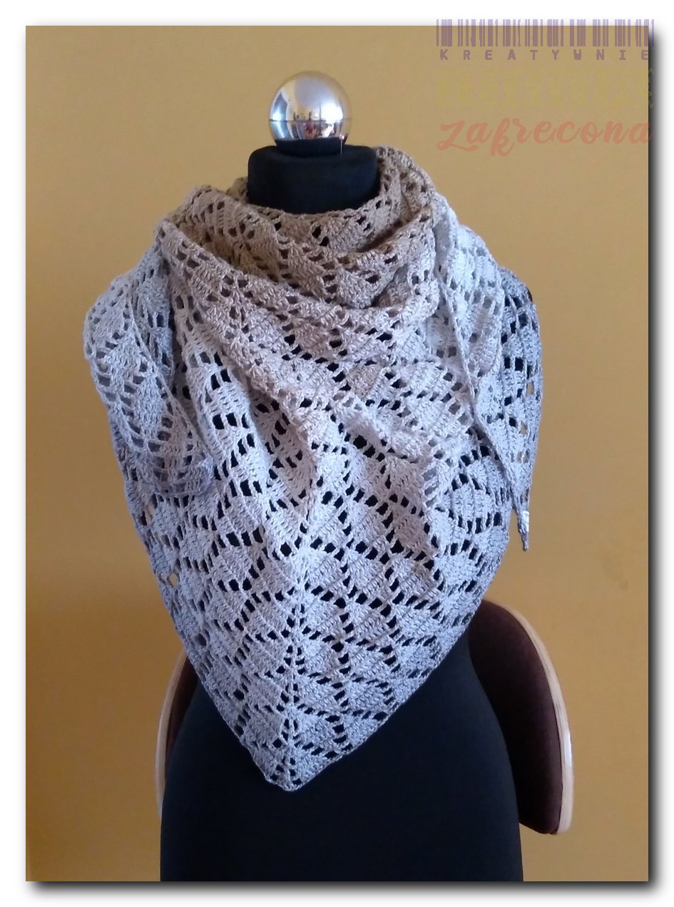 Chusta z motywem liści 2