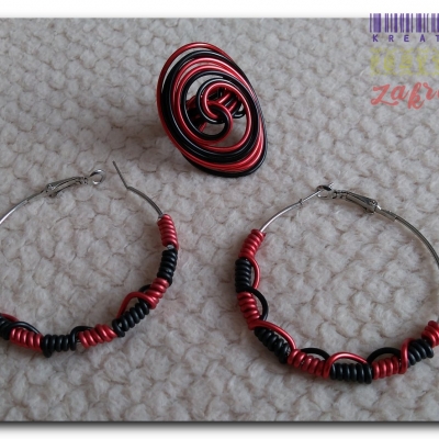 Komplet czarno-czerwony