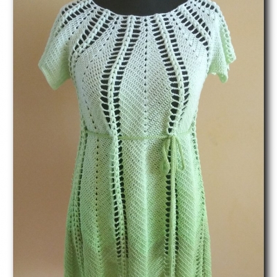 Wiosenna, zielona sukienka