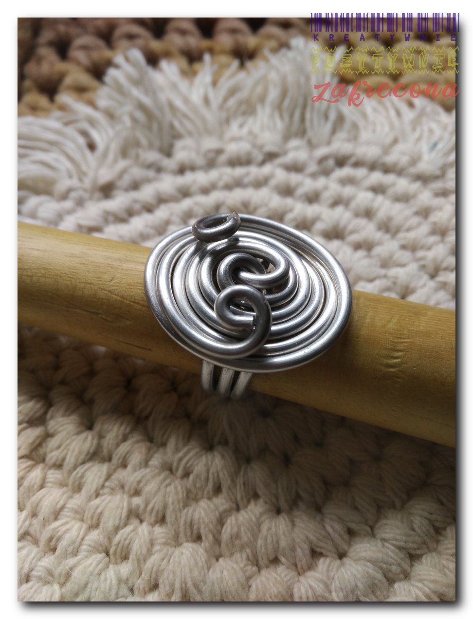 Pierścionek "Srebrna Spirala"