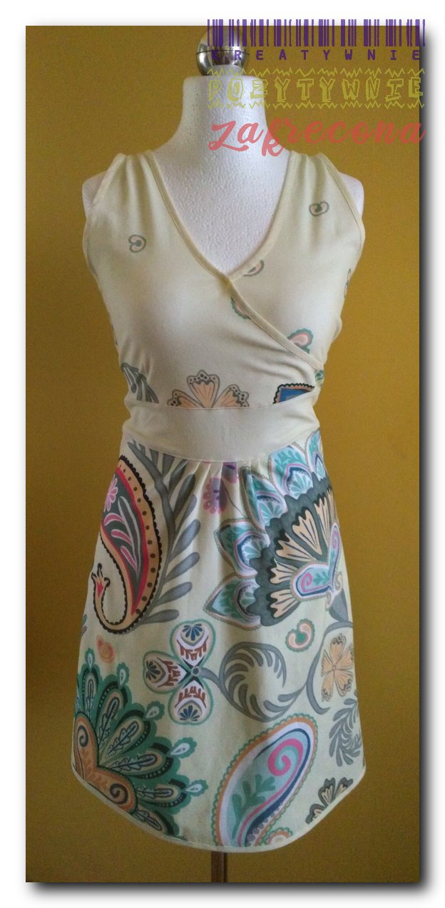 Sukienka letnia - ecru z motywem kwiatowym