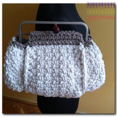 Kremow-beżowa torebka