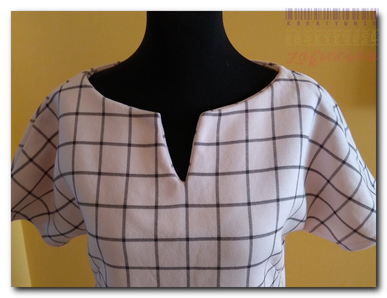 Ciepła sukienka w kratkę