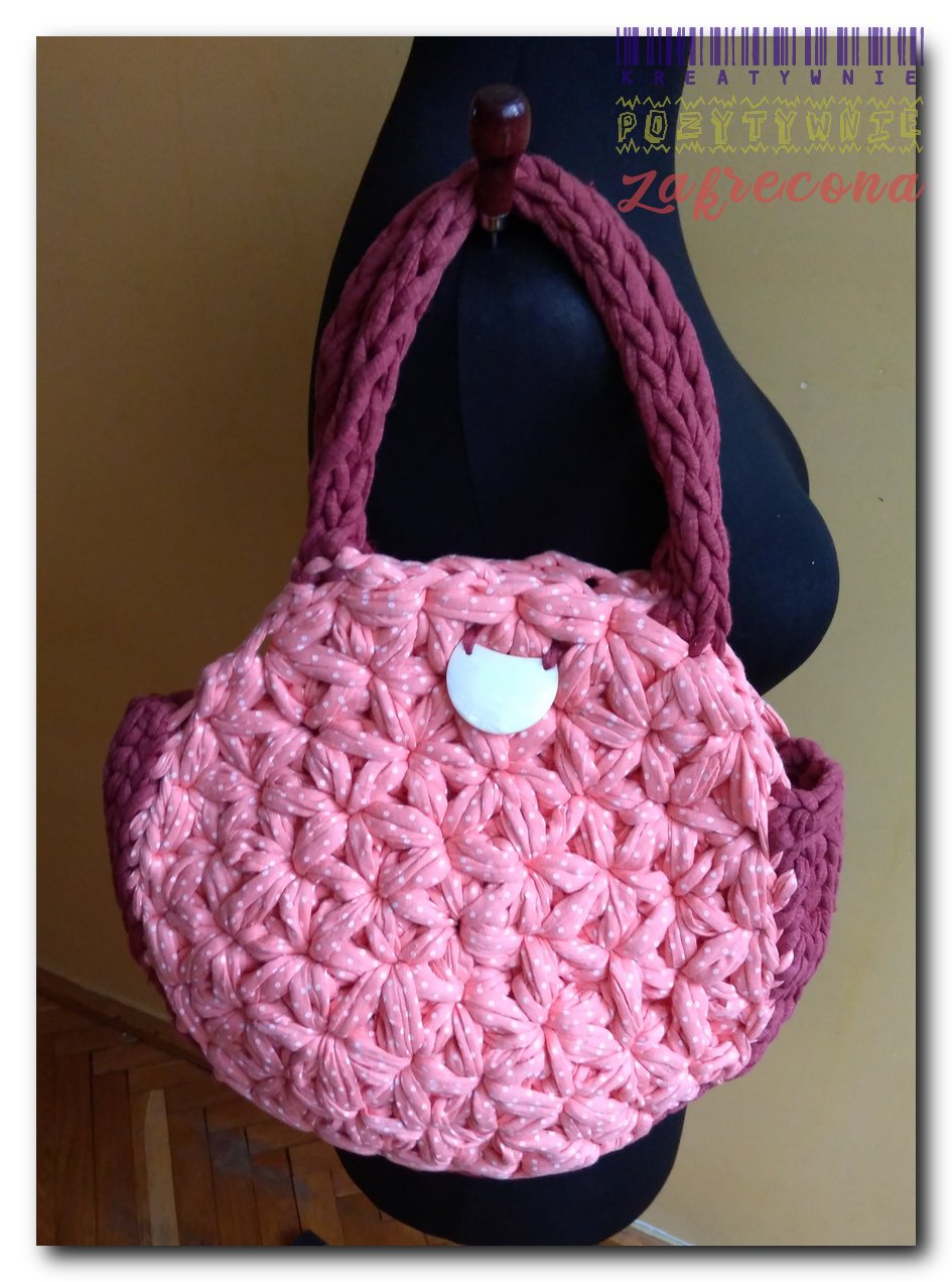 Okrągła torebka Jasmine 