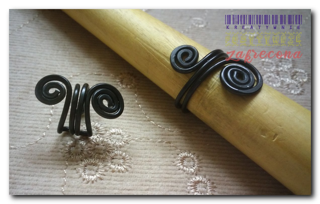 Pierścionek i ear cuff "spirale"
