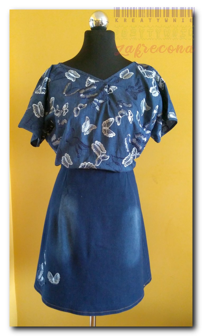 Sukienka jeansowa w motyle