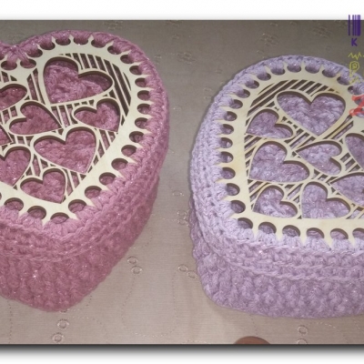 Koszyczki w kształcie serca z podstawkami pod kubek