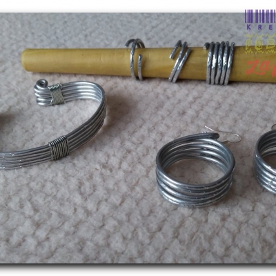 Komplet "wytłaczane koła"