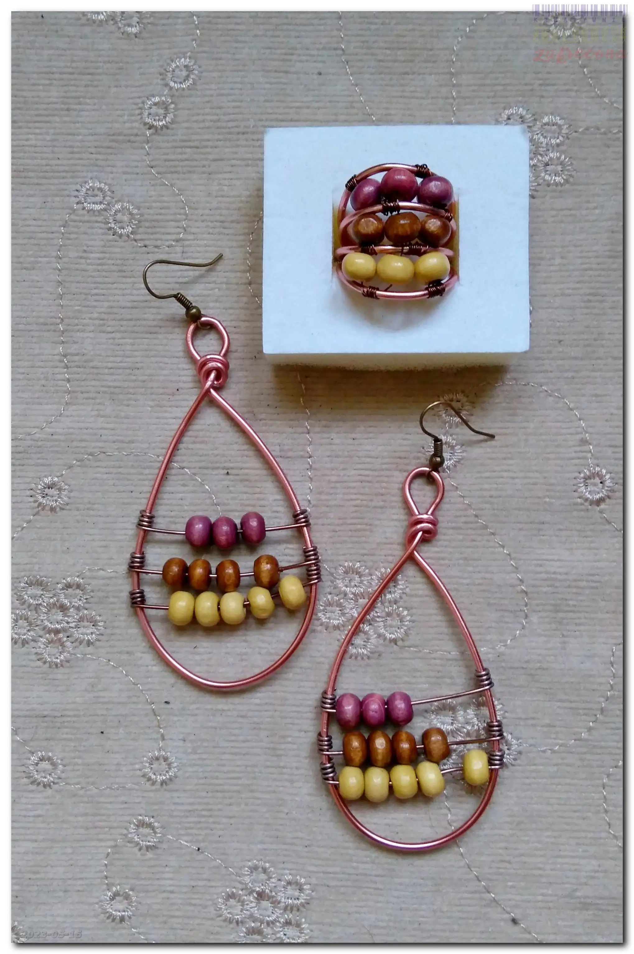 Drewniany komplet BOHO