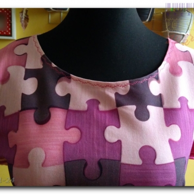 Sukienko-bluza w trzech kolorach (wersja z krótkim rękawem)