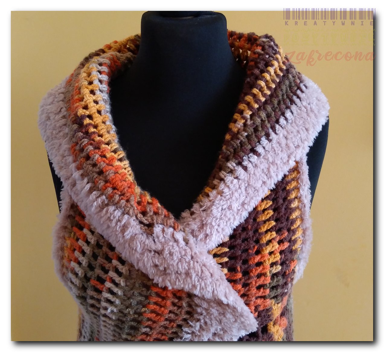 Kamizelka  z koła z futerkiem