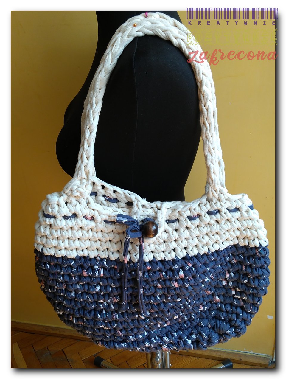 Duża torebka w kwiatki